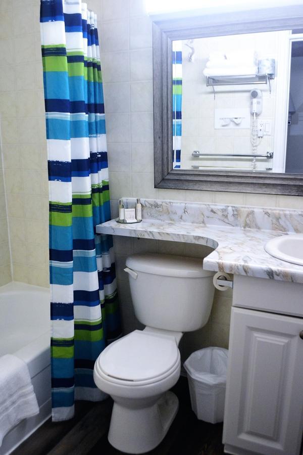 Stratford Suburban Motel Ngoại thất bức ảnh